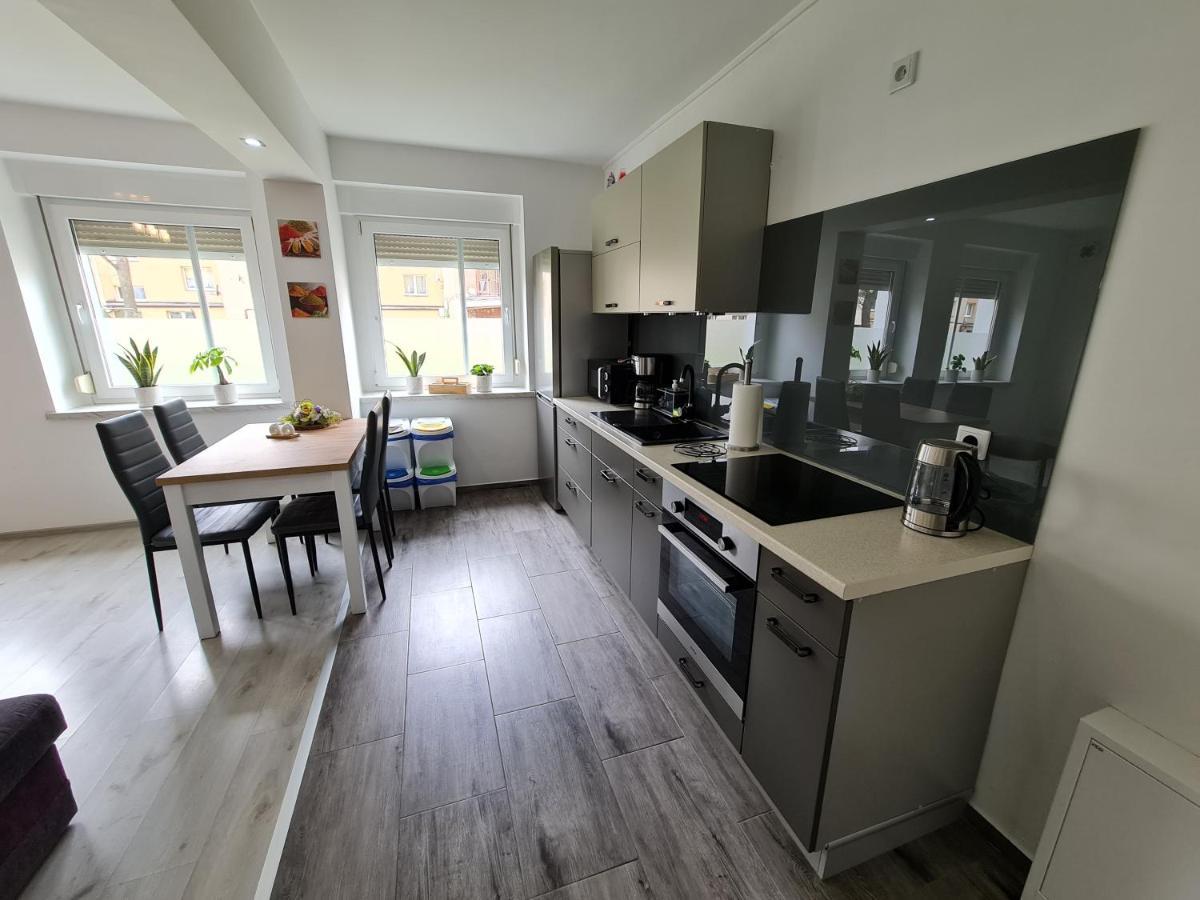 Apartament Ada Apartment Glogowek Exterior photo