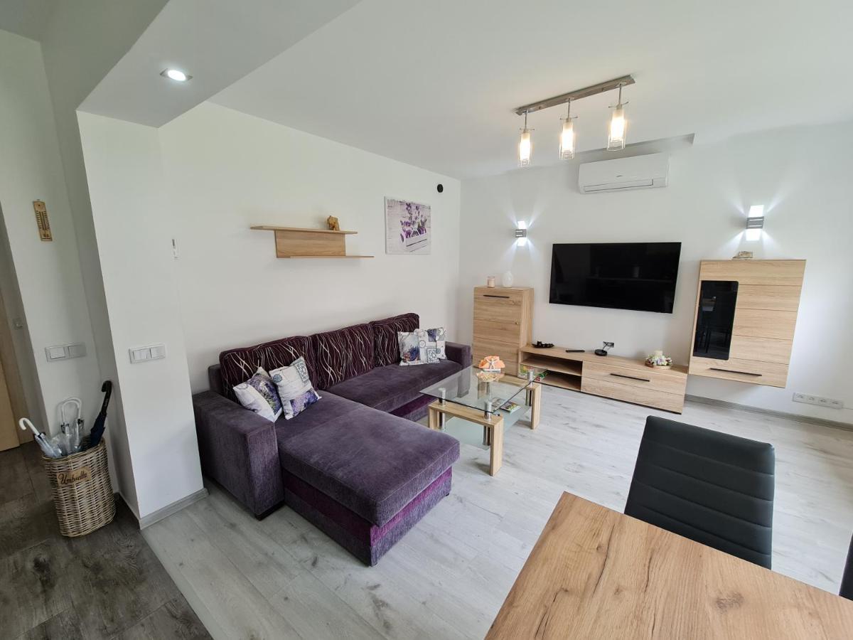 Apartament Ada Apartment Glogowek Exterior photo
