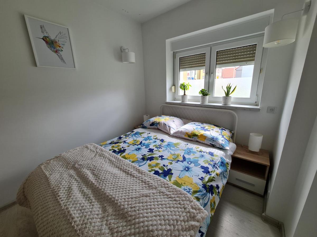 Apartament Ada Apartment Glogowek Exterior photo