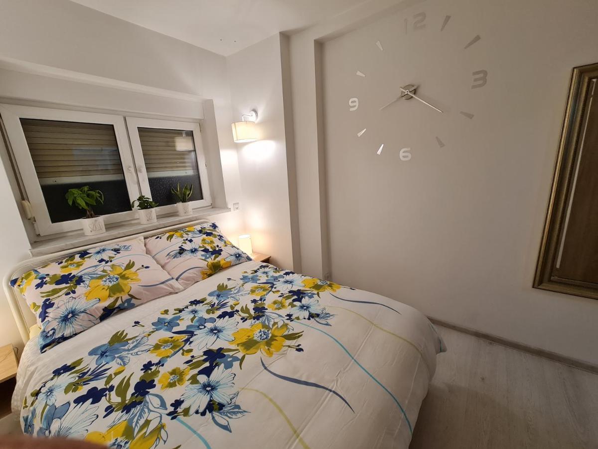 Apartament Ada Apartment Glogowek Exterior photo